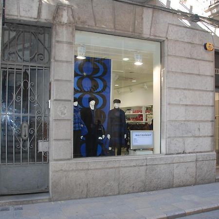 Pensio Viladomat Girona Exterior photo