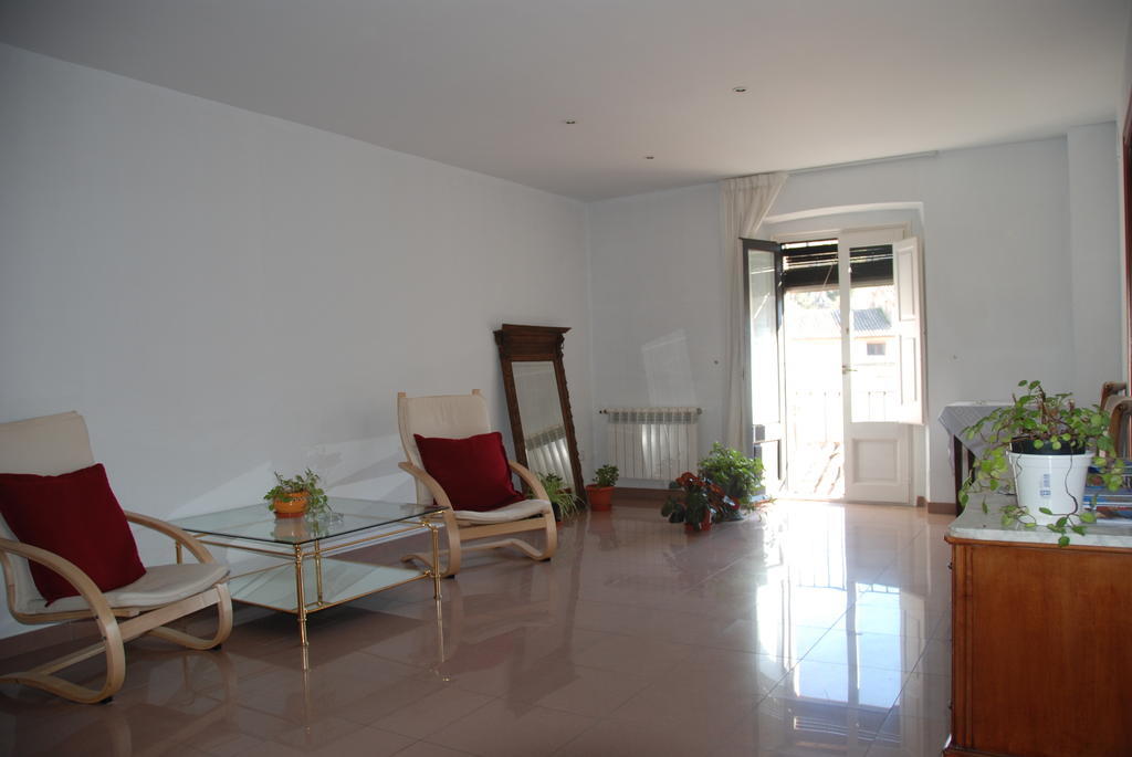 Pensio Viladomat Girona Exterior photo